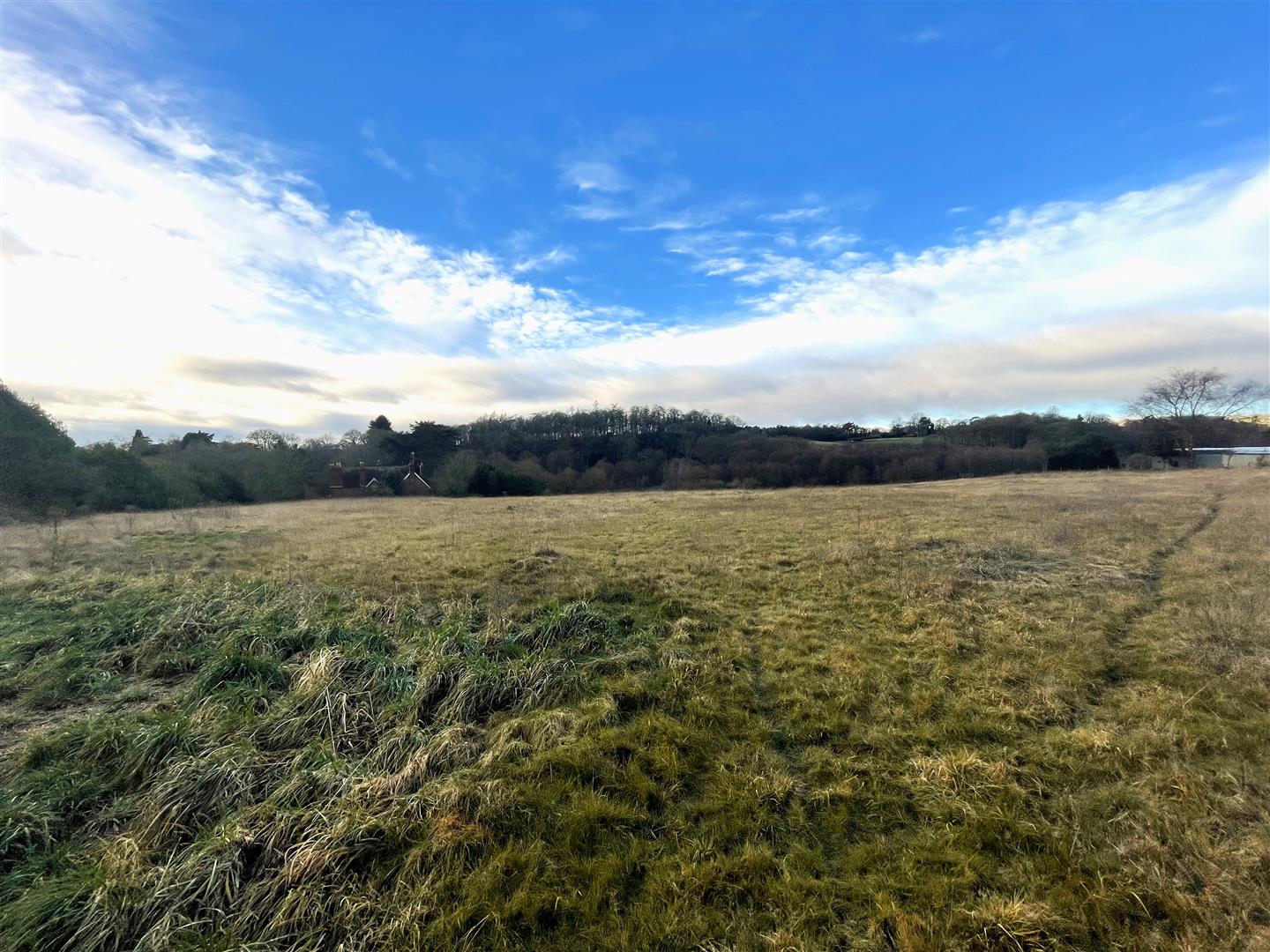 3.12 acres of Equestrian Land and Stable, Drakelow Lane, Kidderminster